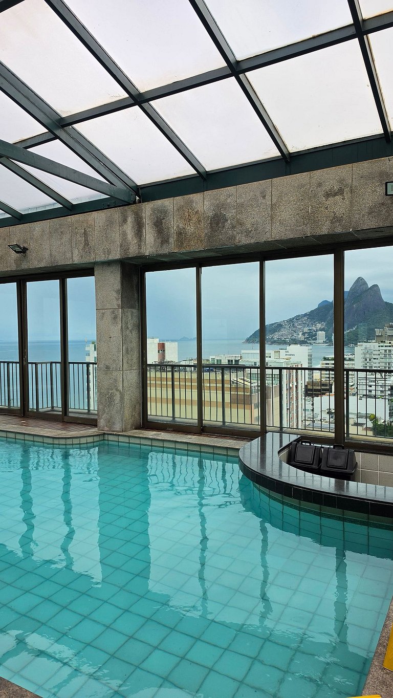 Vista Incrível e Lazer no Coração de Ipanema