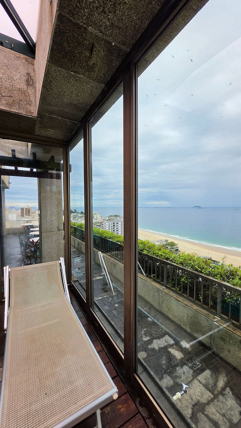Vista Incrível e Lazer no Coração de Ipanema